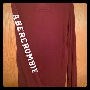 Abercrombie size medium men’s maroon long sleeve